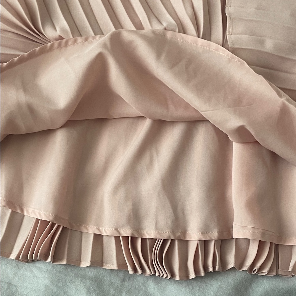 Banana Republic Pink Pleated Skirt - Picture 5 of 5